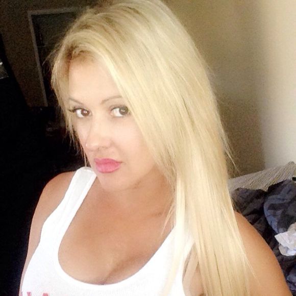 Meet your Posher, Janette - Picture 1 of 1